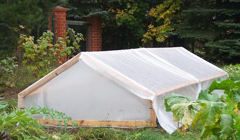 Frühbeet mit Holzgestell 300 x 120 x 60 cm doppelt Eckverbinder Montage geschlossen