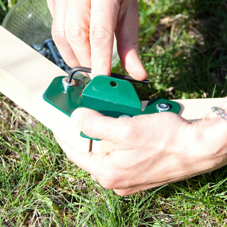 Frühbeet mit Holzgestell 150 x 120 x 60 cm Montage2