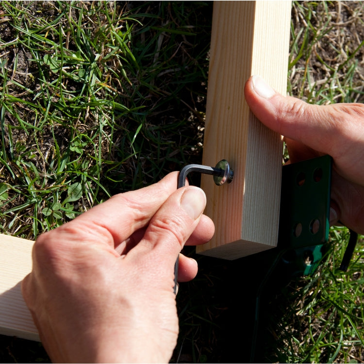 Frühbeet mit Holzgestell 150 x 120 x 60 cm Montage3