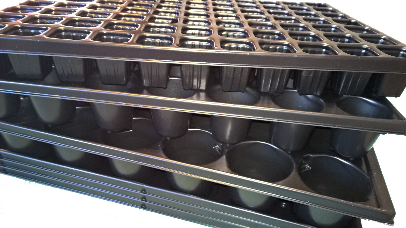 QuickPot Set Standard - 3 Anzuchtplatten 48, 35R, 150T & 3 Untersetzer